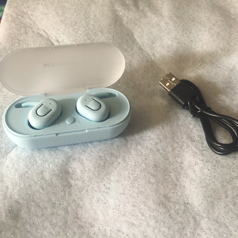 New Merkury Earphones